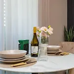 Appartamento Royal Garden With Private Parking *