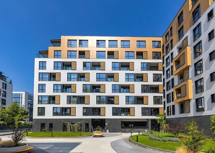 Apartamento Royal Garden With Private Parking