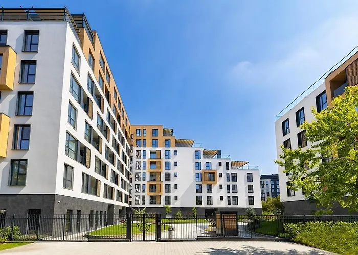 Royal Garden With Private Parking Plovdiv