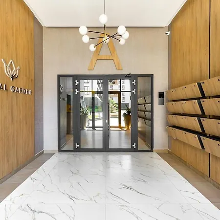 Royal Garden With Private Parking * Plovdiv