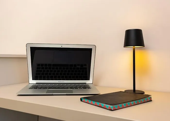 Royal Garden With Private Parking